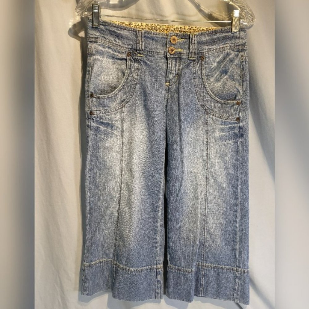 Boho style Jean Capri Size 1! EUC!